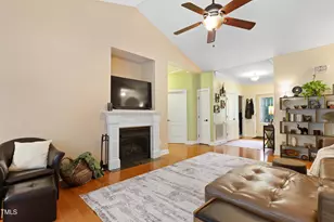 1044 Sagamore Dr, Louisburg, NC 27549 - Photo 4