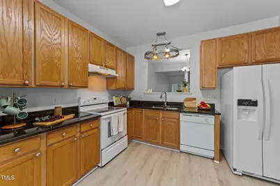 29 Edgebrook Circle, Durham, NC 27703 - Photo 4