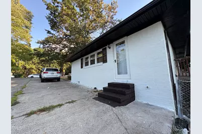 806 Lindley Dr Drive, Durham, NC 27703 - Photo 4