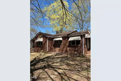 303 37th Street SW, Hickory, NC 28602 - Photo 2