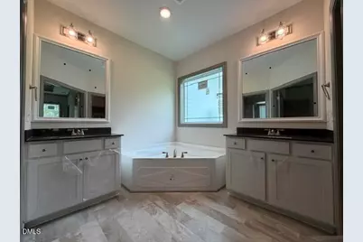 105 Lynn Lane, Selma, NC 27576 - Photo 12