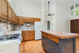 1423 Davis Rd, Hillsborough, NC 27278 - Photo 6