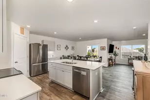 3605 Sorda Ct, Raleigh, NC 27610 - Photo 10