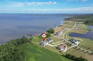 127 Colington Cir, Aydlett, NC 27916 - Photo 4