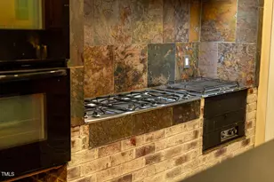 52 Dogwood Acres Dr, Chapel Hill, NC 27516 - Photo 18