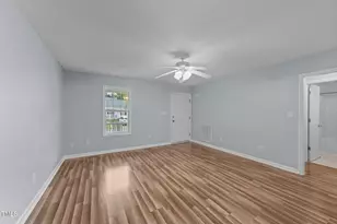 1029 Cove Cir, Clayton, NC 27520 - Photo 8