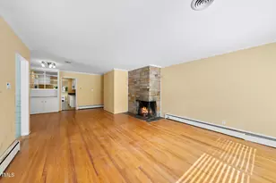 825 Woodburn Rd, Raleigh, NC 27605 - Photo 16