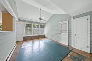 825 Woodburn Rd, Raleigh, NC 27605 - Photo 34