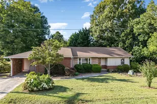 1735 Prince Edward Dr, Elon, NC 27244 - Photo 2