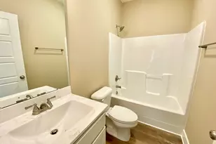 104 Kingston Cir, Goldsboro, NC 27530 - Photo 18