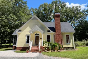 1208 Goodwin Rd, Apex, NC 27523 - Photo 4