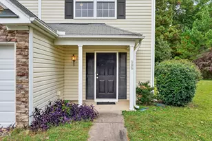 608 Clearfield Dr, Durham, NC 27703 - Photo 6