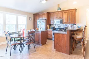 81 Beasley Ests Dr, Benson, NC 27504 - Photo 20