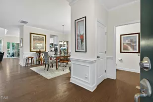 127 Willow View Ln, Apex, NC 27539 - Photo 4