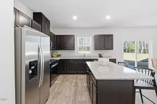 729 Richardson Dr, Sanford, NC 27330 - Photo 6