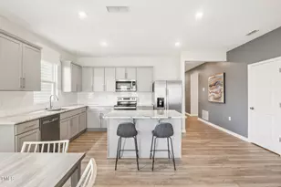 733 Richardson Dr, Sanford, NC 27330 - Photo 6