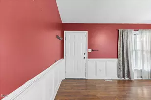 200 Waterford Dr, Clayton, NC 27520 - Photo 8