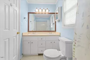 200 Waterford Dr, Clayton, NC 27520 - Photo 34