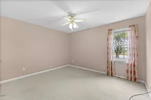 200 Waterford Dr, Clayton, NC 27520 - Photo 24
