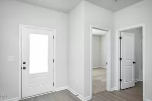 387 Cascade Knoll Dr, Clayton, NC 27527 - Photo 2