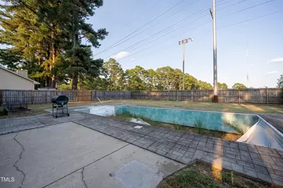 521 Offing Drive, Fayetteville, NC 28314 - Photo 18