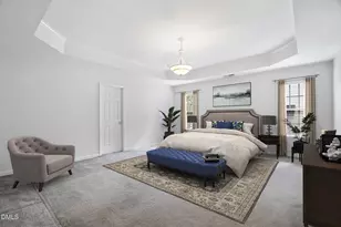 302 Peachtree Point Ct, Cary, NC 27513 - Photo 2