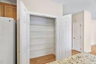 302 Peachtree Point Ct, Cary, NC 27513 - Photo 14