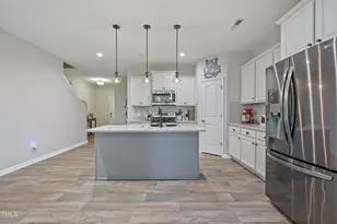 58 Willow Green Dr, Clayton, NC 27527 - Photo 2