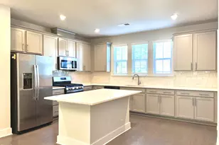 906 Waterside View Dr, Raleigh, NC 27606 - Photo 10