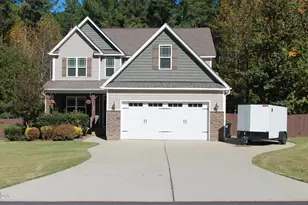 211 Wheeler Ct, Clayton, NC 27527 - Photo 4