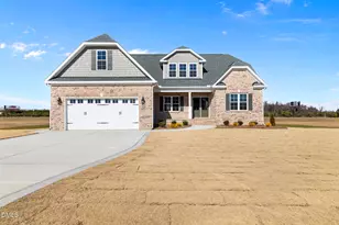 207 Stonewood Dr, Goldsboro, NC 27530 - Photo 2