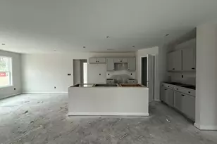 214 Dalton Dr, Lumber Bridge, NC 28357 - Photo 2