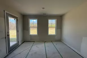 214 Dalton Dr, Lumber Bridge, NC 28357 - Photo 2