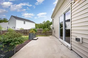 6108 Watsonia Dr, Zebulon, NC 27597 - Photo 20