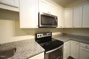 137 Beechleaf Ct, Clayton, NC 27520 - Photo 14