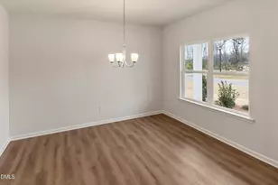 22 Cheshire Farms Dr, Smithfield, NC 27577 - Photo 4