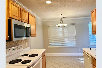 109 Lacombe Court, Holly Springs, NC 27540 - Photo 8