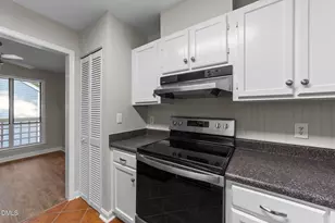 4110 Sedgewood Dr, Raleigh, NC 27612 - Photo 12