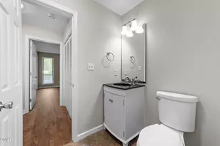 4110 Sedgewood Dr, Raleigh, NC 27612 - Photo 16