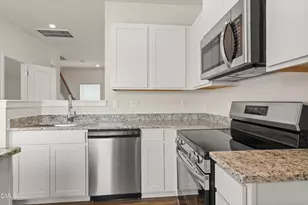 192 Courtside Dr, Dunn, NC 28334 - Photo 6