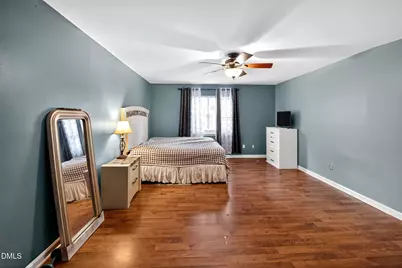 916 E E Club Boulevard, Durham, NC 27704 - Photo 16