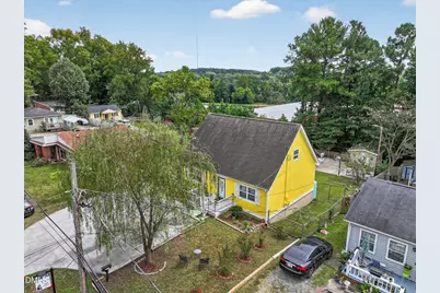 916 E E Club Boulevard, Durham, NC 27704 - Photo 2