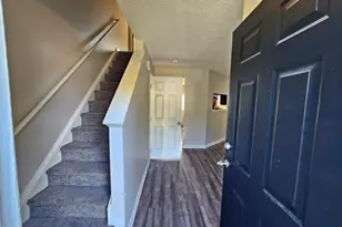 2 Tarrywood Ct, Durham, NC 27703 - Photo 6