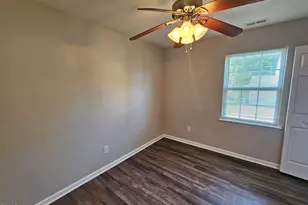 2 Tarrywood Ct, Durham, NC 27703 - Photo 28