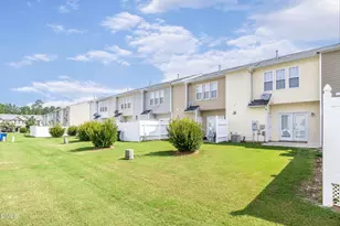 8321 Glenwood Springs Ct, Raleigh, NC 27616 - Photo 36