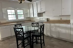 209 E Harnett St, Dunn, NC 28334 - Photo 10