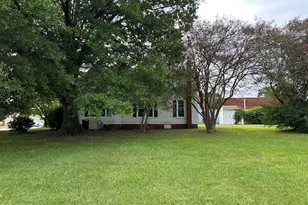 209 E Harnett St, Dunn, NC 28334 - Photo 20