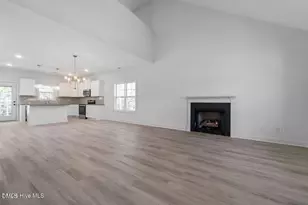 1021 Ivory Ln, West End, NC 27376 - Photo 2