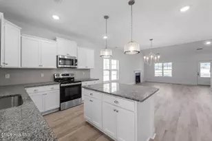 1021 Ivory Ln, West End, NC 27376 - Photo 6