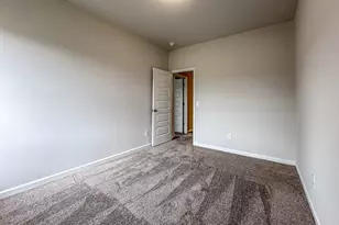 205 N Bali Ct, Goldsboro, NC 27530 - Photo 36